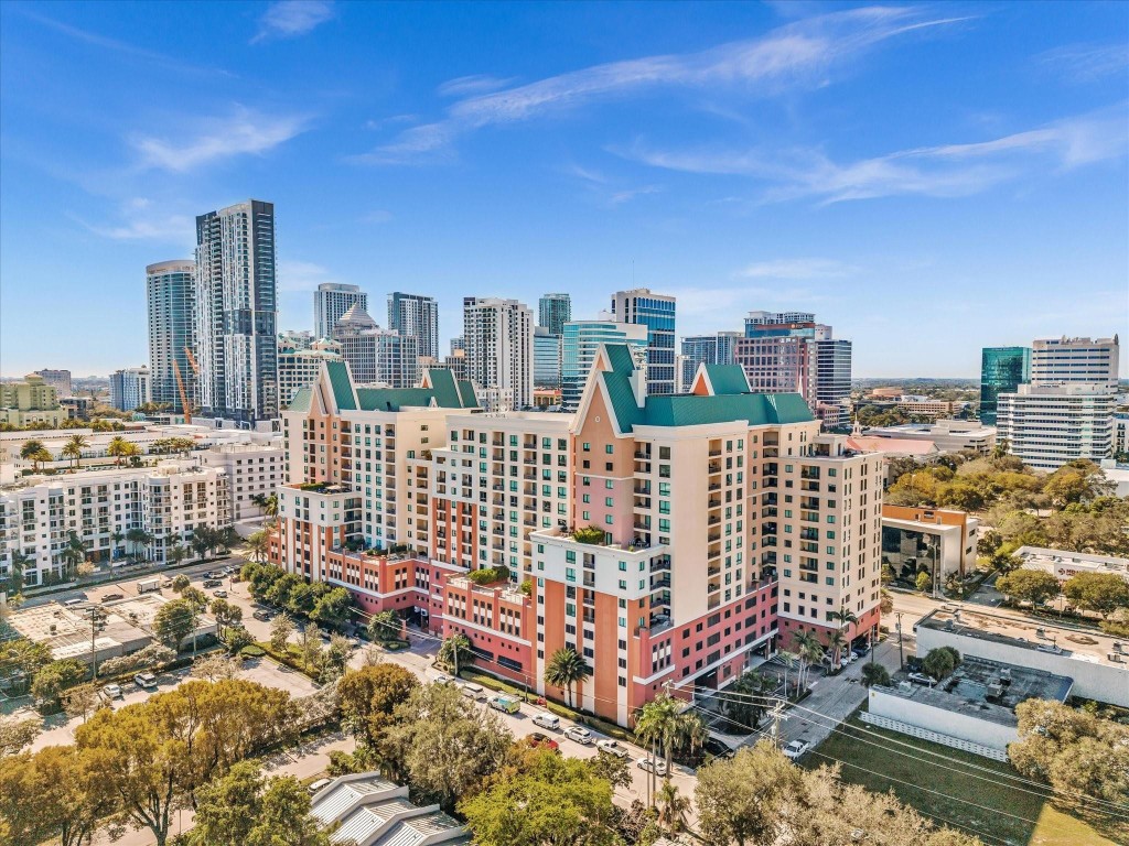 The Waverly at Las Olas - Residential