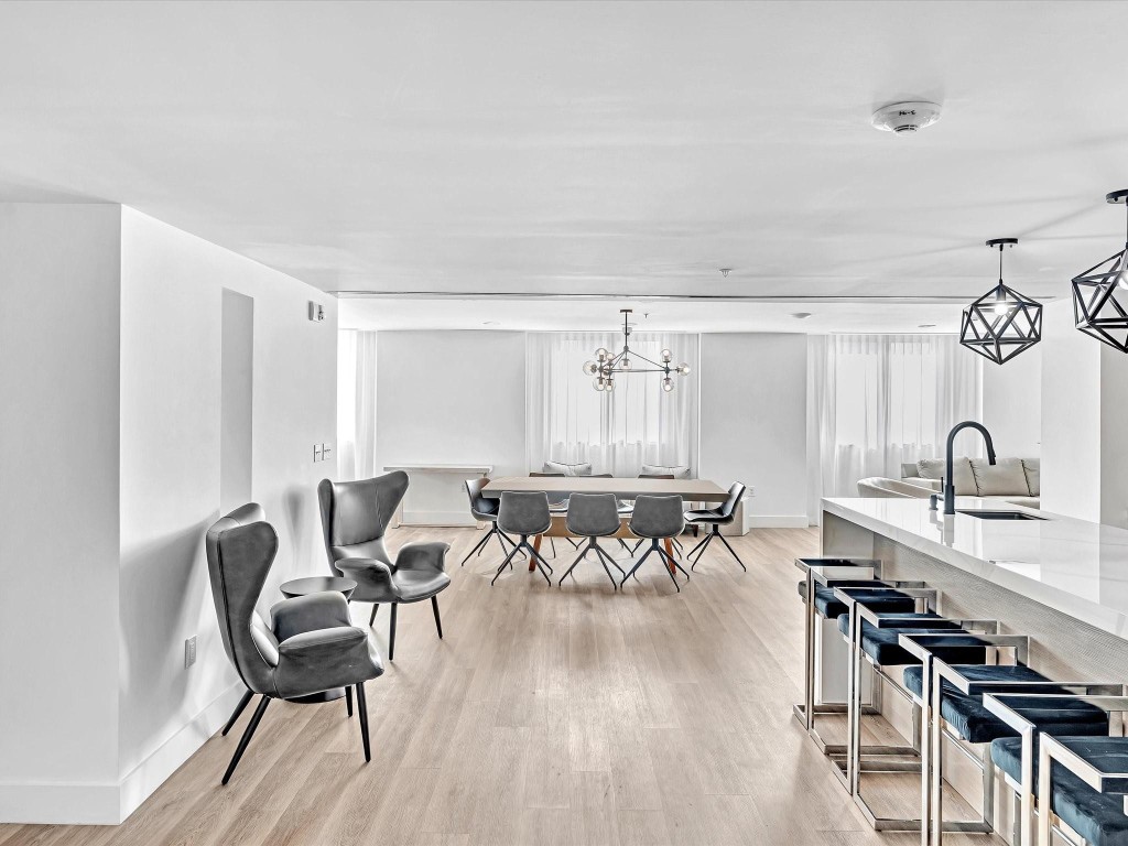 The Waverly at Las Olas - Residential