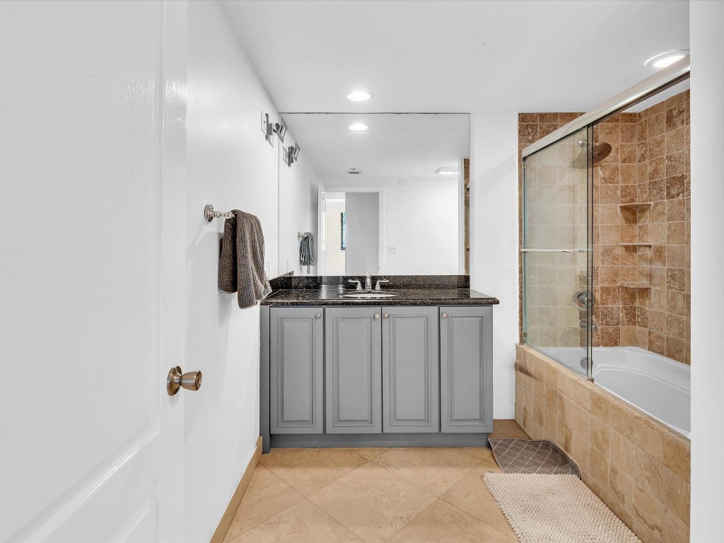 The Waverly at Las Olas - Residential