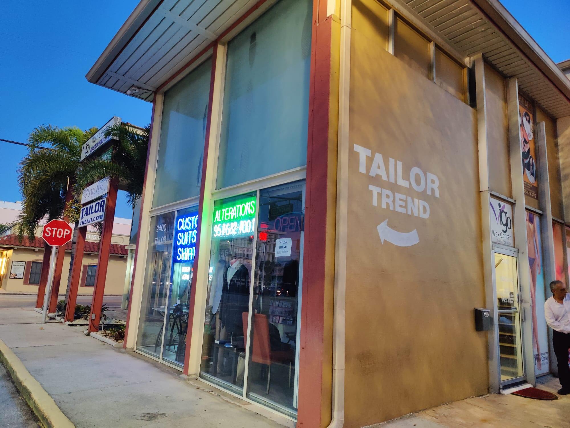 2400 E Oakland Park Blvd
