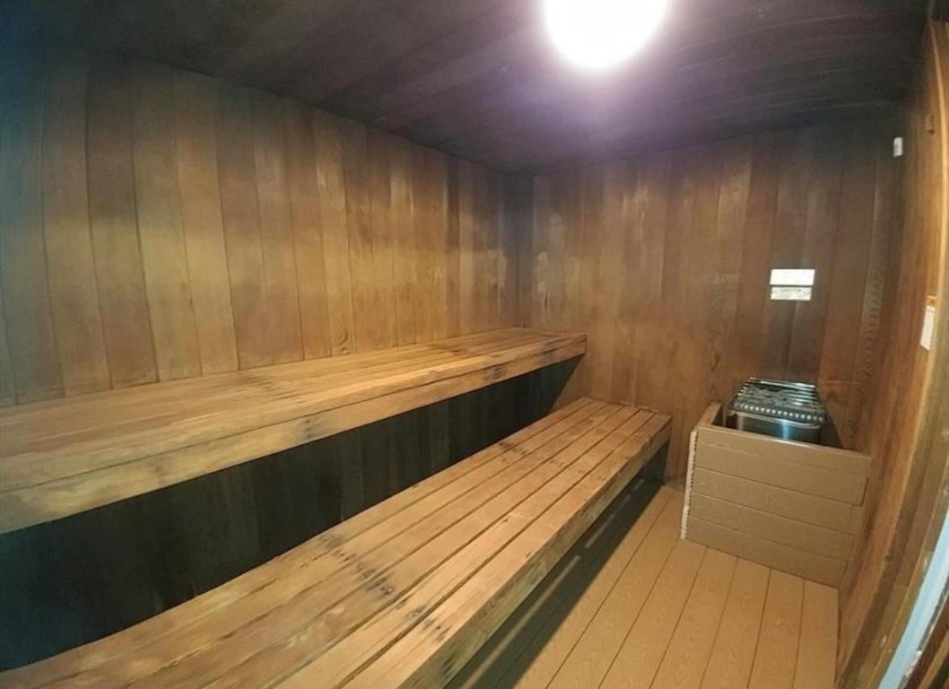 LEISUREVILLE FAIRWAY - Residential