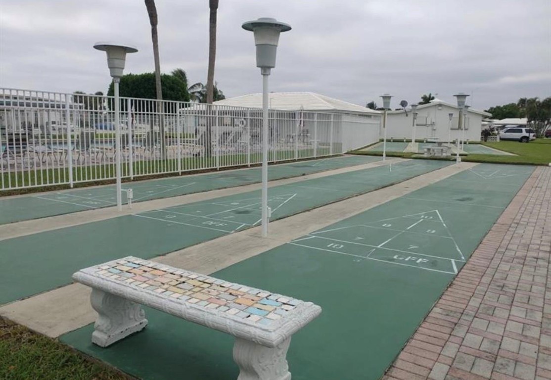 LEISUREVILLE FAIRWAY - Residential