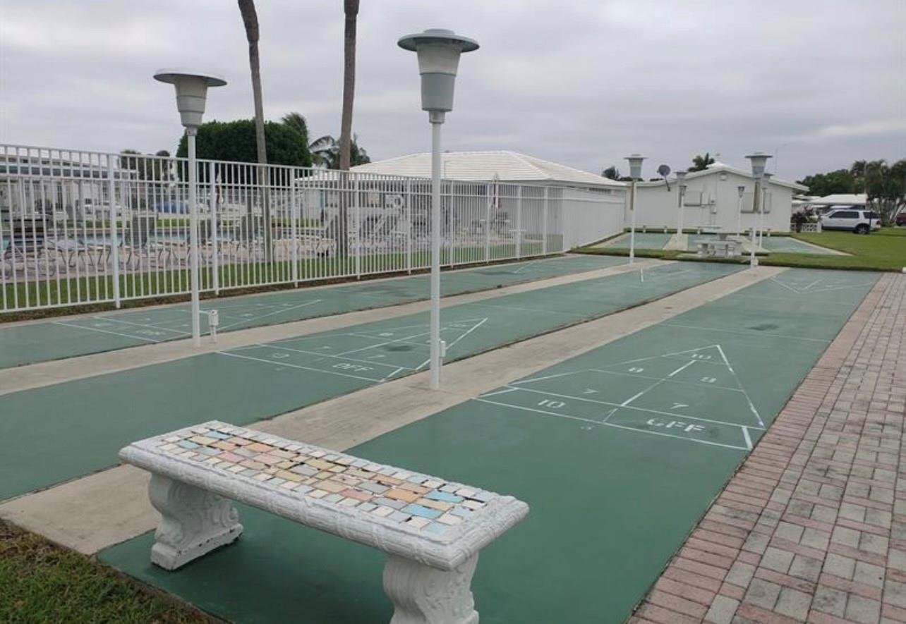 LEISUREVILLE FAIRWAY - Residential