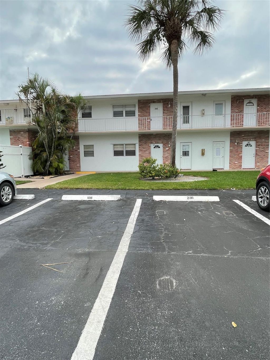 Photo of 2851 E Golf Blvd #206, Pompano Beach, FL 33064 (MLS # F10534179)