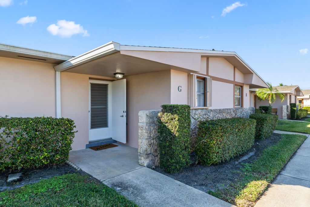 Photo of 2727 Dudley Drive W #G, West Palm Beach, FL 33415 (MLS # R11150509)