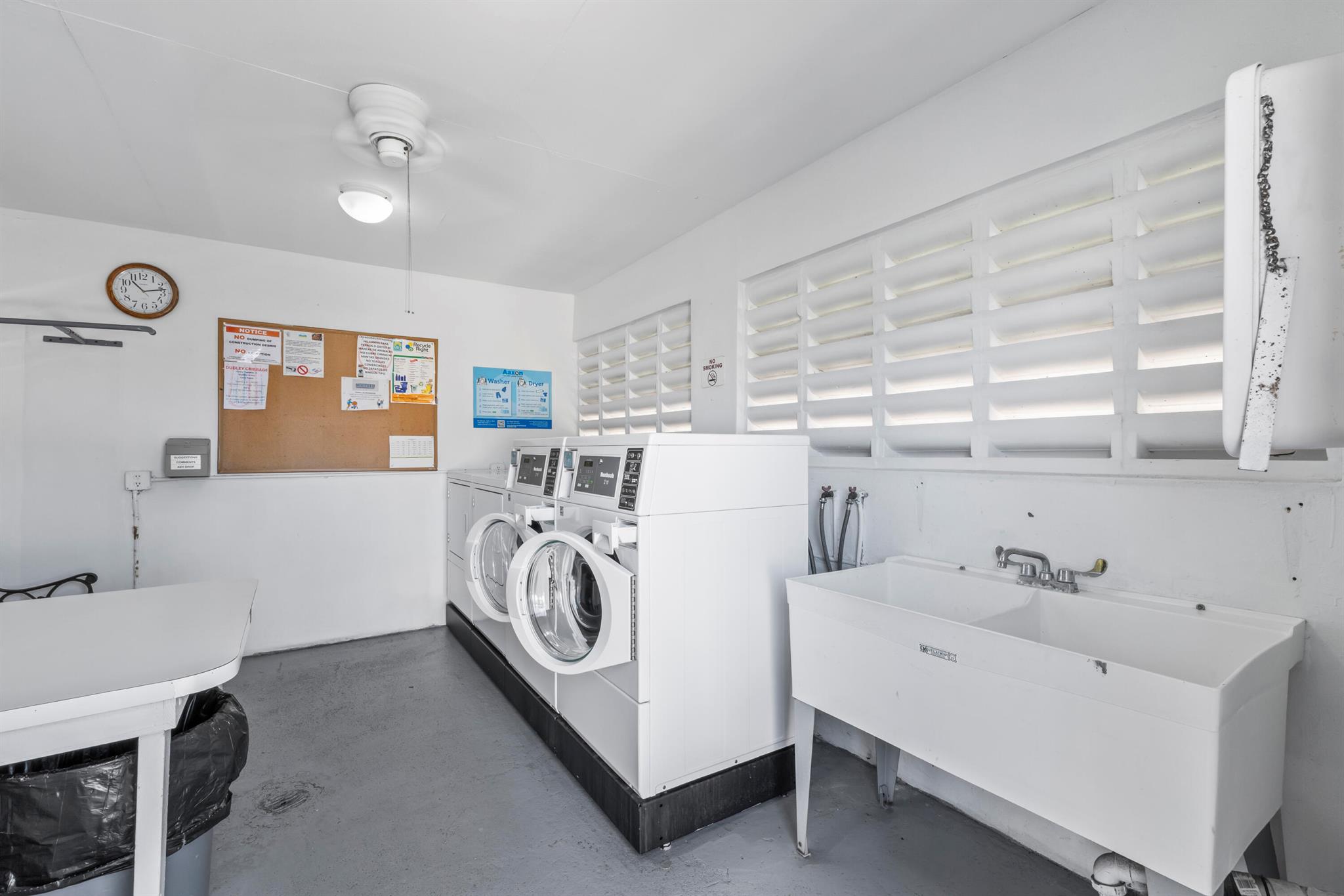 CRESTHAVEN VILLAS 28 COND - Residential