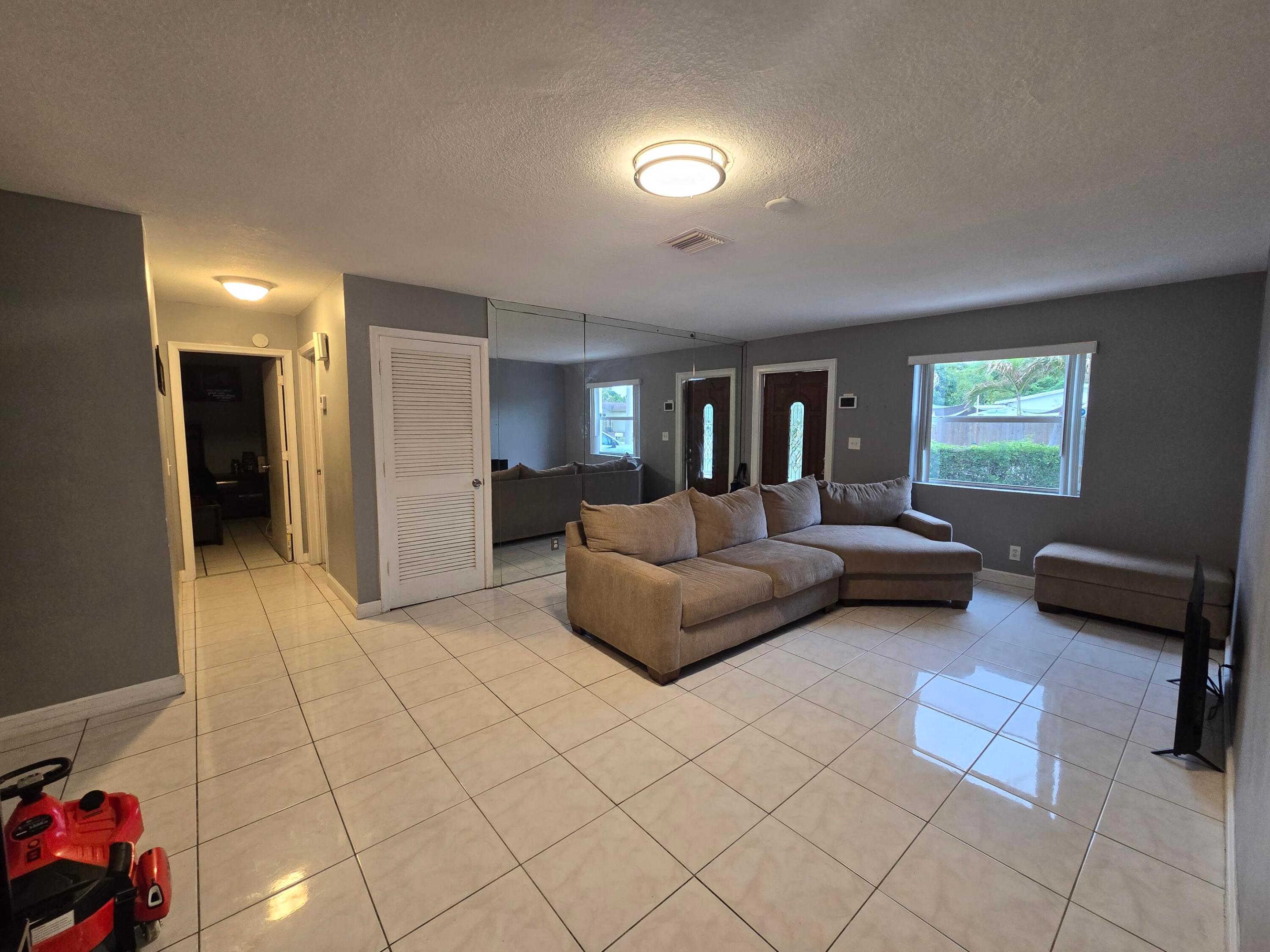 Lauderdale North Park Sec - Residential