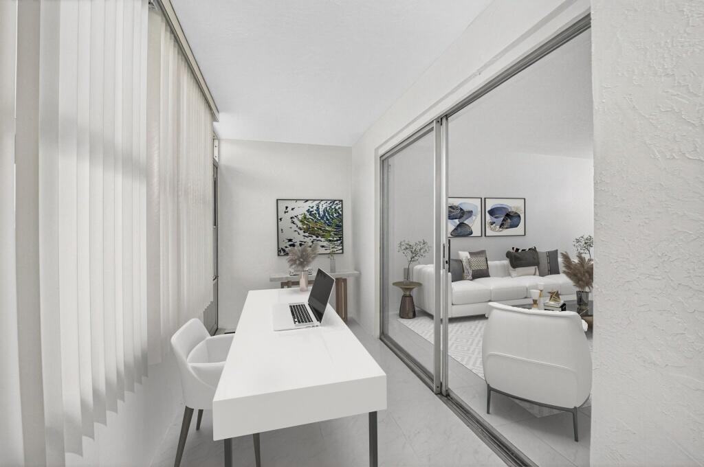 VILLAGES OF ORIOLE ABBEY - Residential