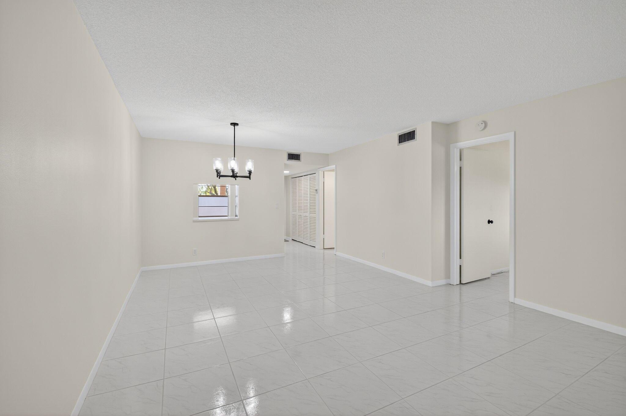 VILLAGES OF ORIOLE ABBEY - Residential