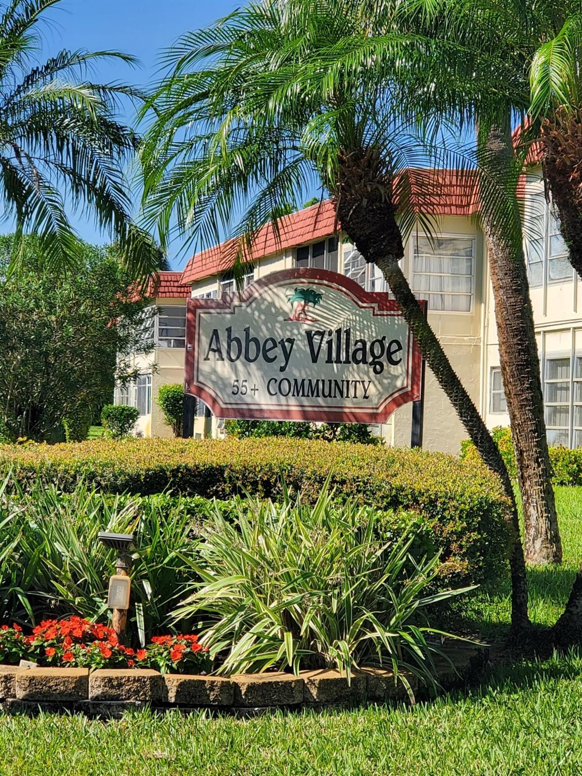 VILLAGES OF ORIOLE ABBEY - Residential