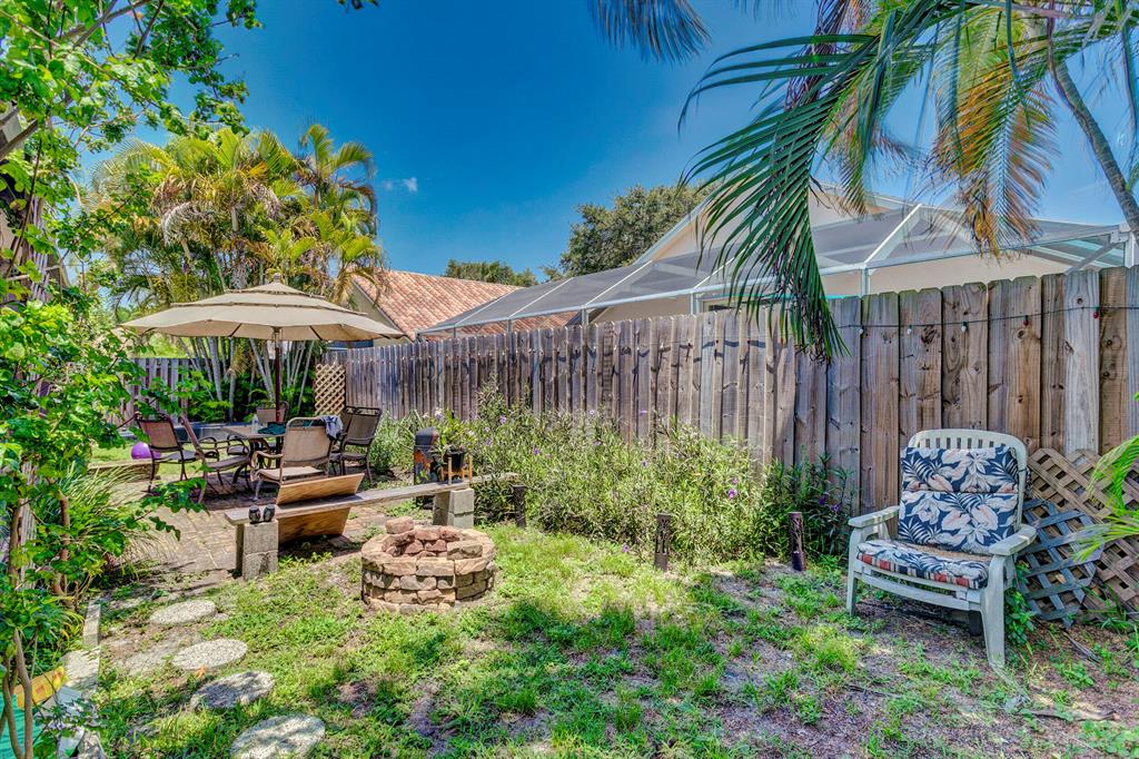 NORTH PALM BEACH HEIGHTS - Residential