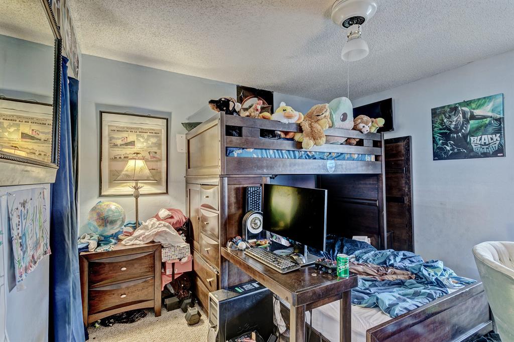 NORTH PALM BEACH HEIGHTS - Residential