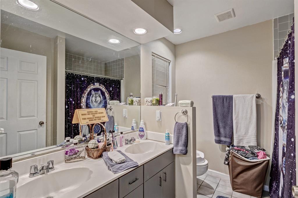 NORTH PALM BEACH HEIGHTS - Residential