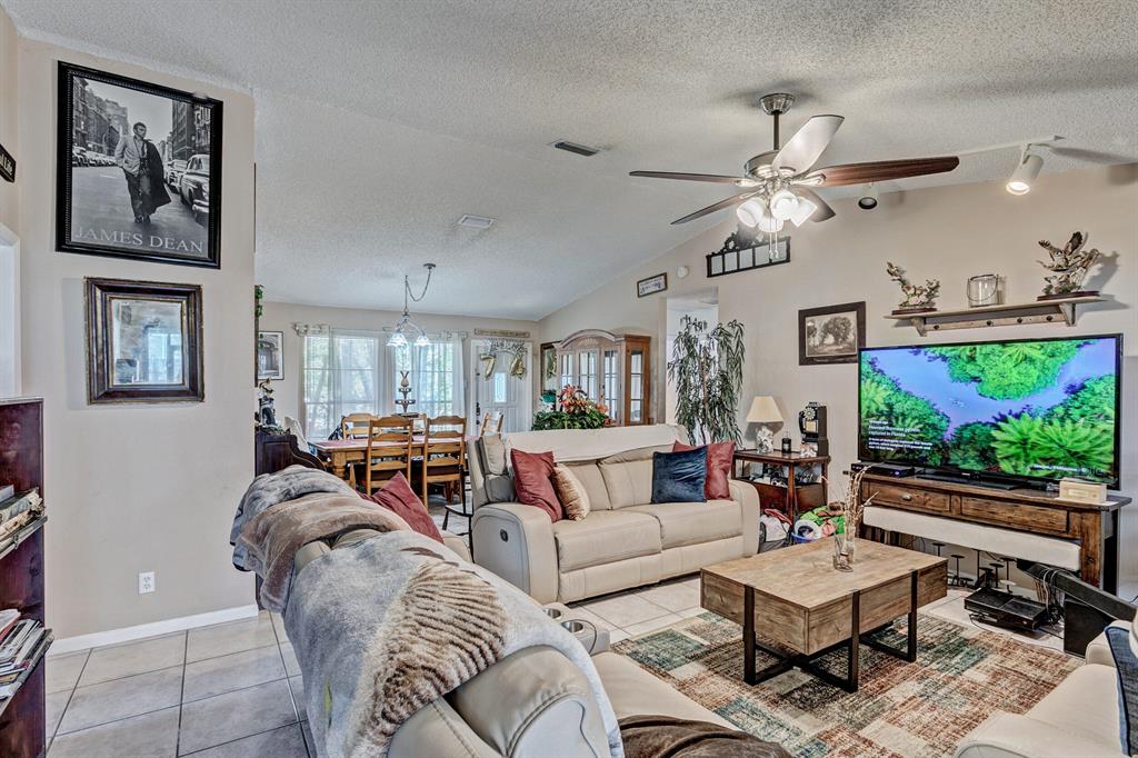 NORTH PALM BEACH HEIGHTS - Residential