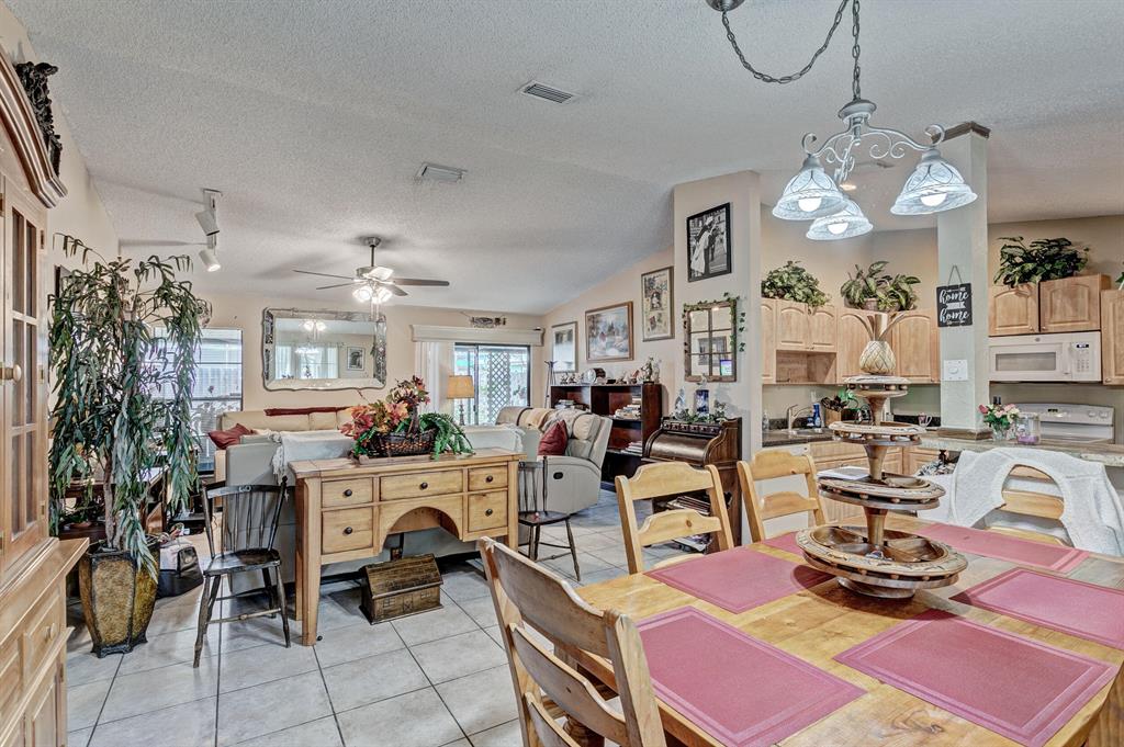 NORTH PALM BEACH HEIGHTS - Residential