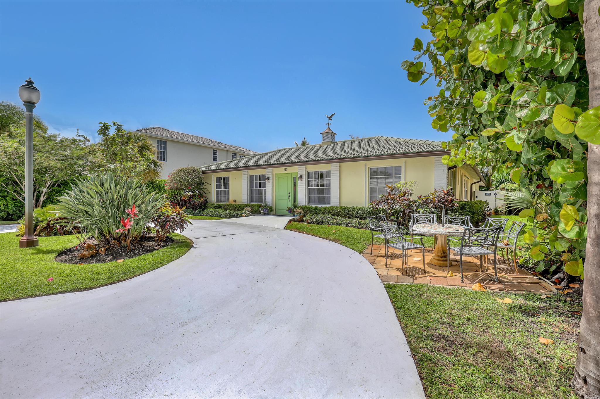 PALM BEACH SHORES - Residential