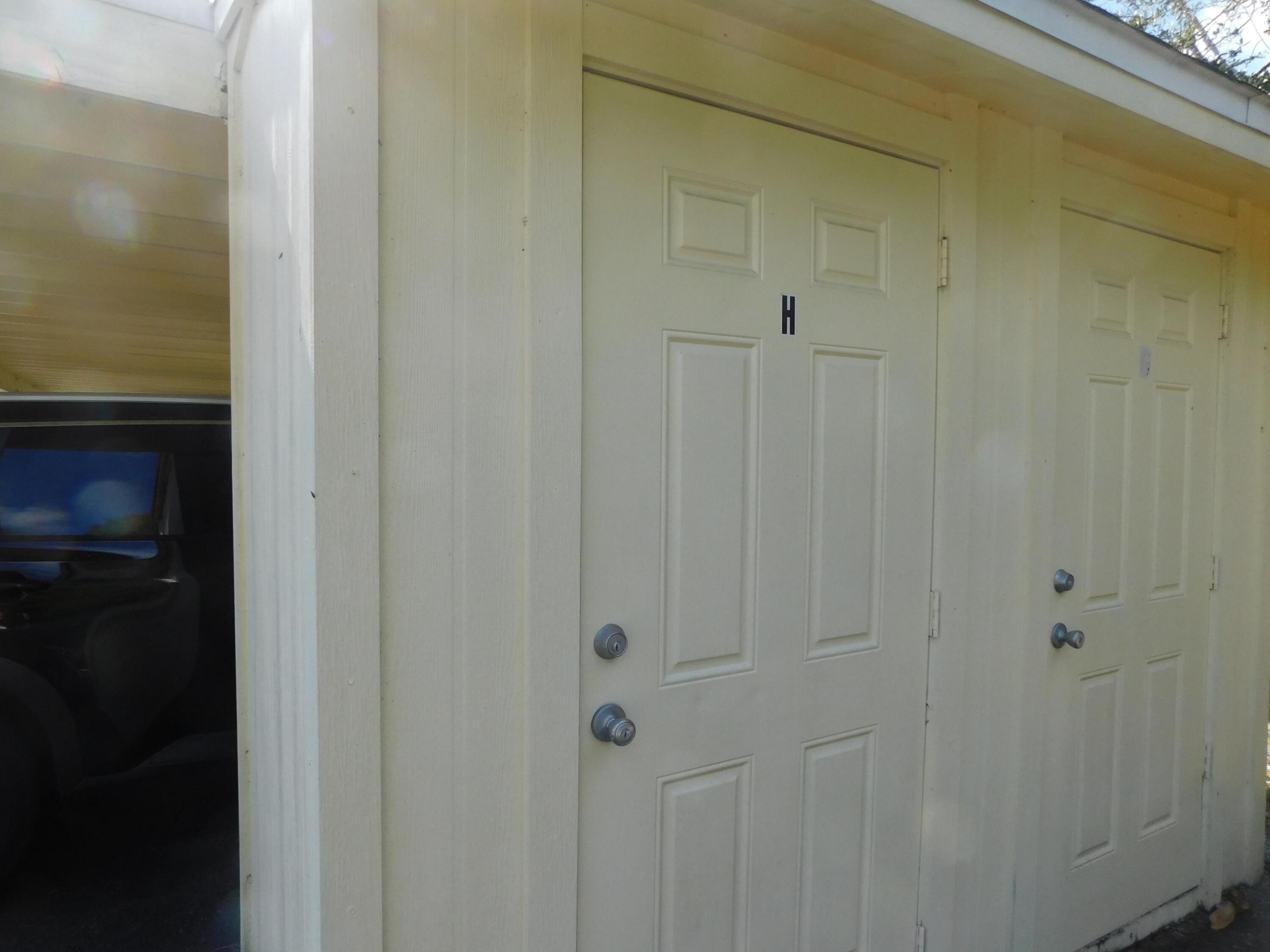 GATOR TRACE - Residential