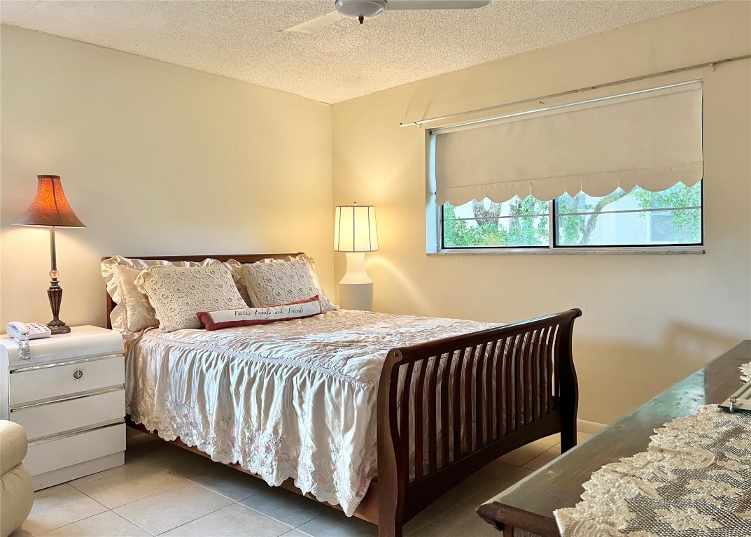 Sunrise Lakes 1 - Residential