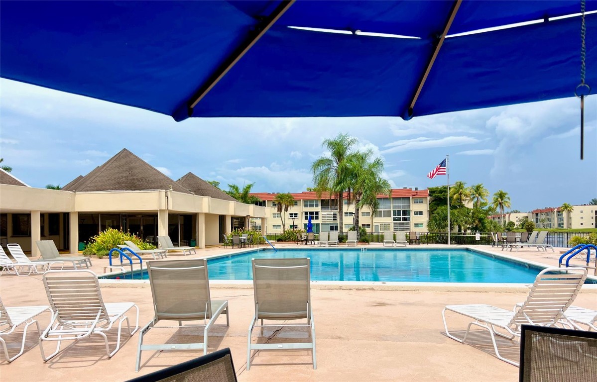 Sunrise Lakes 1 - Residential