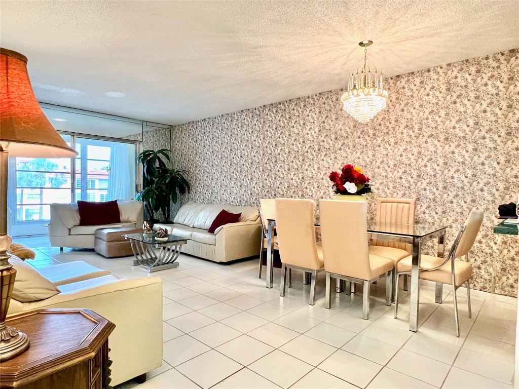 Sunrise Lakes 1 - Residential