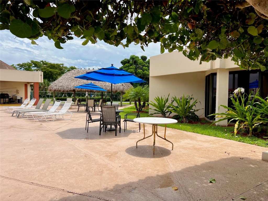 Sunrise Lakes 1 - Residential
