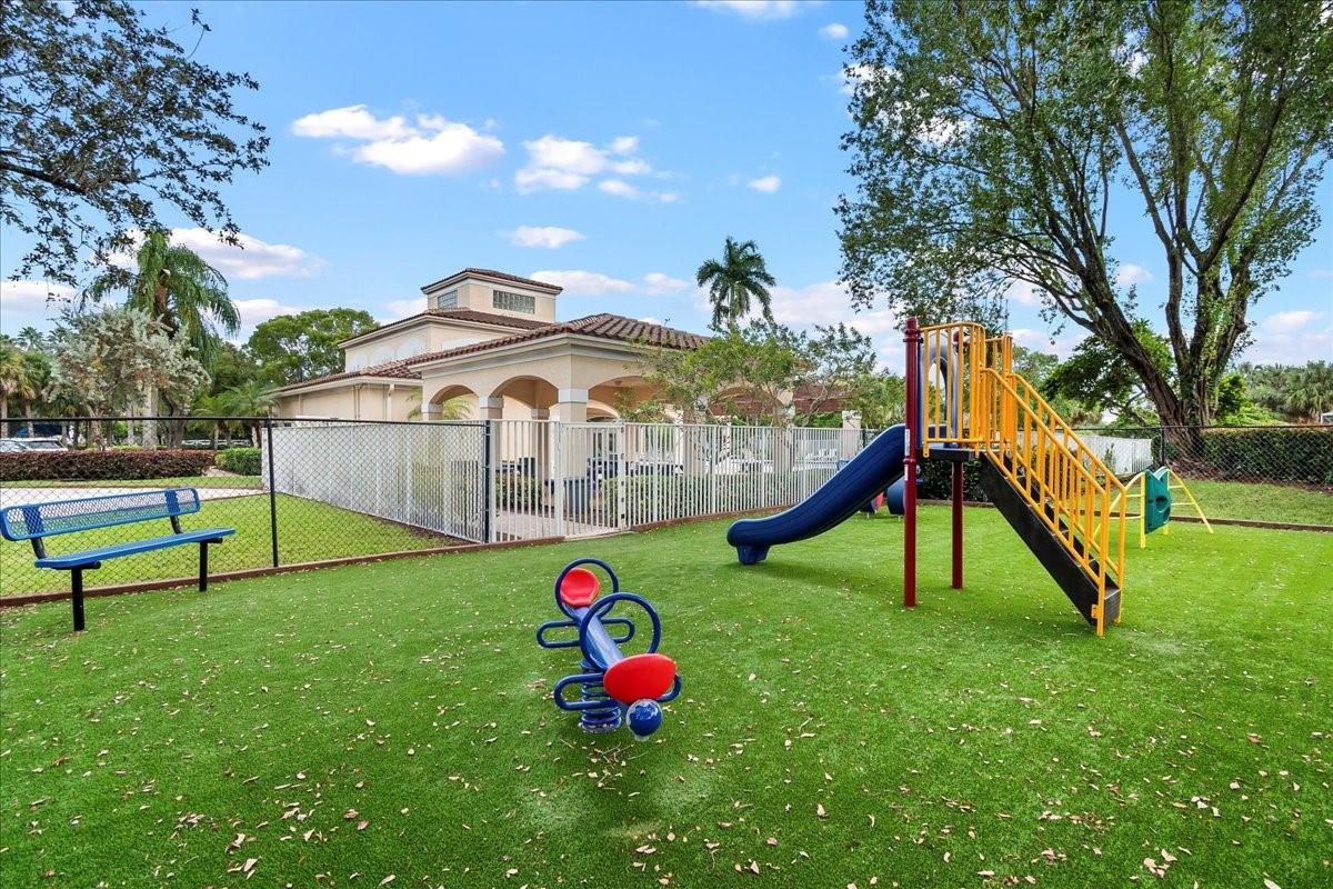 Regency Lakes At Coconut - Residential