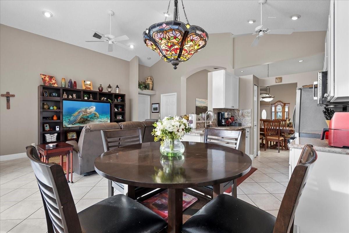 Regency Lakes At Coconut - Residential