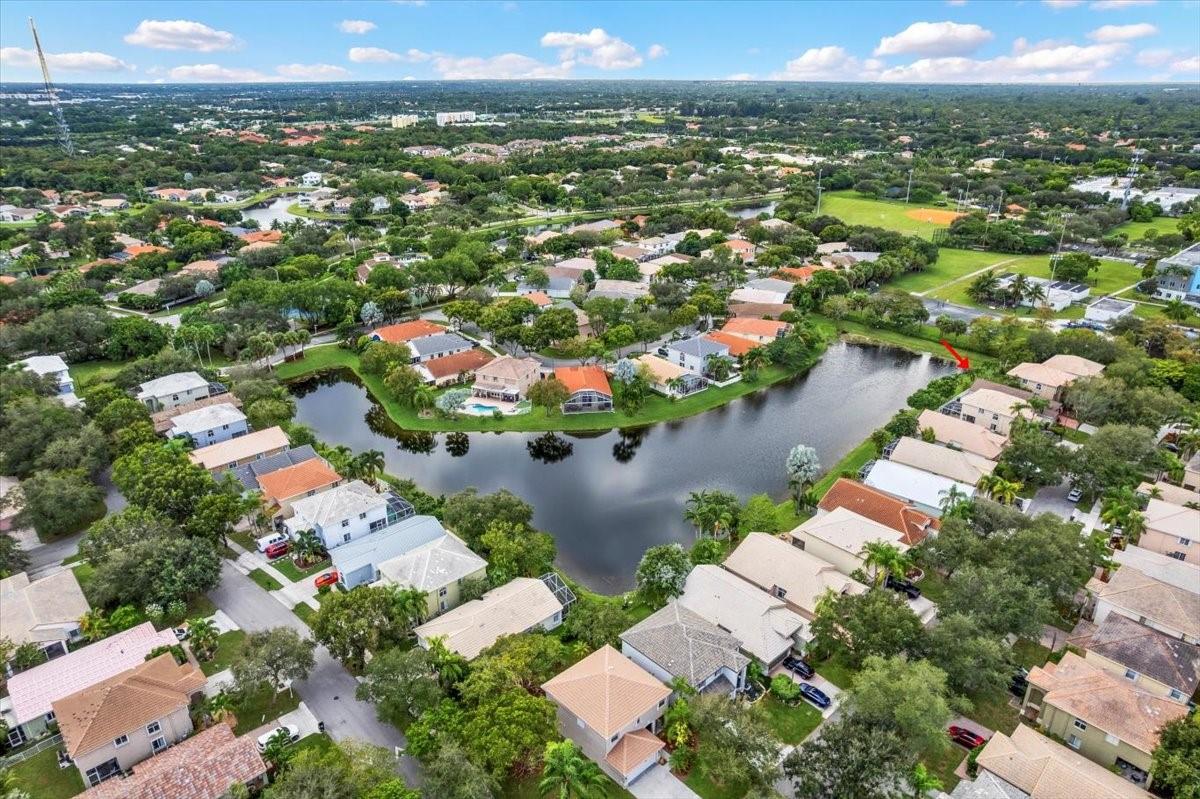 Regency Lakes At Coconut - Residential