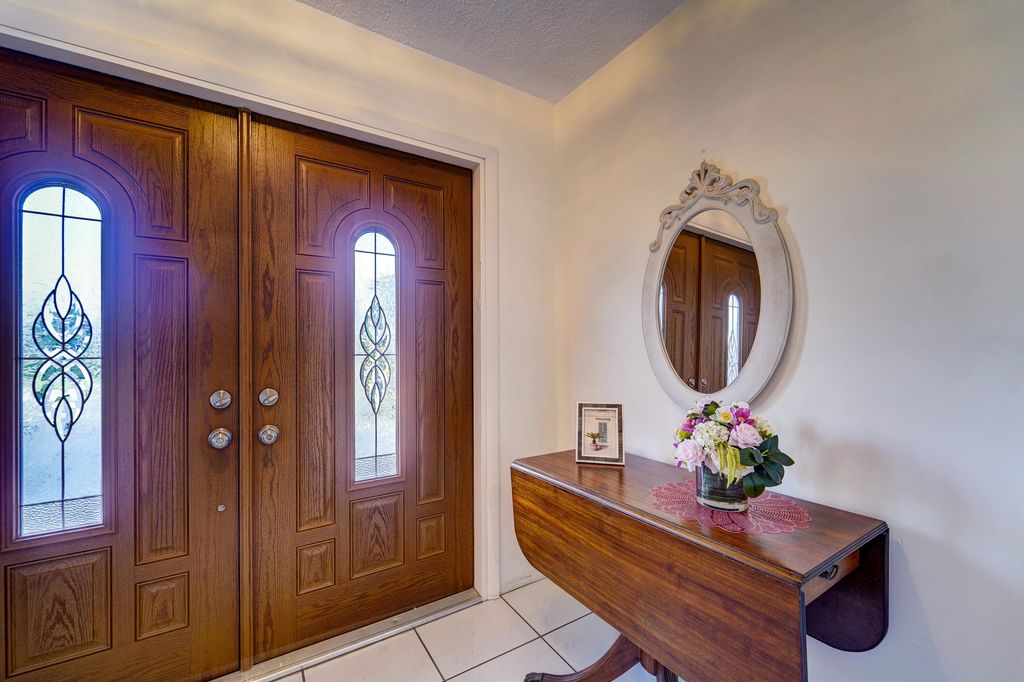 Photo of 729 N Rainbow N Dr, Hollywood, FL 33021 (MLS # B26001071)