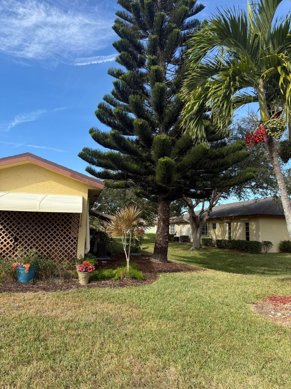 Photo of 1730 Lakefront Boulevard #D, Fort Pierce, FL 34982 (MLS # R11145995)