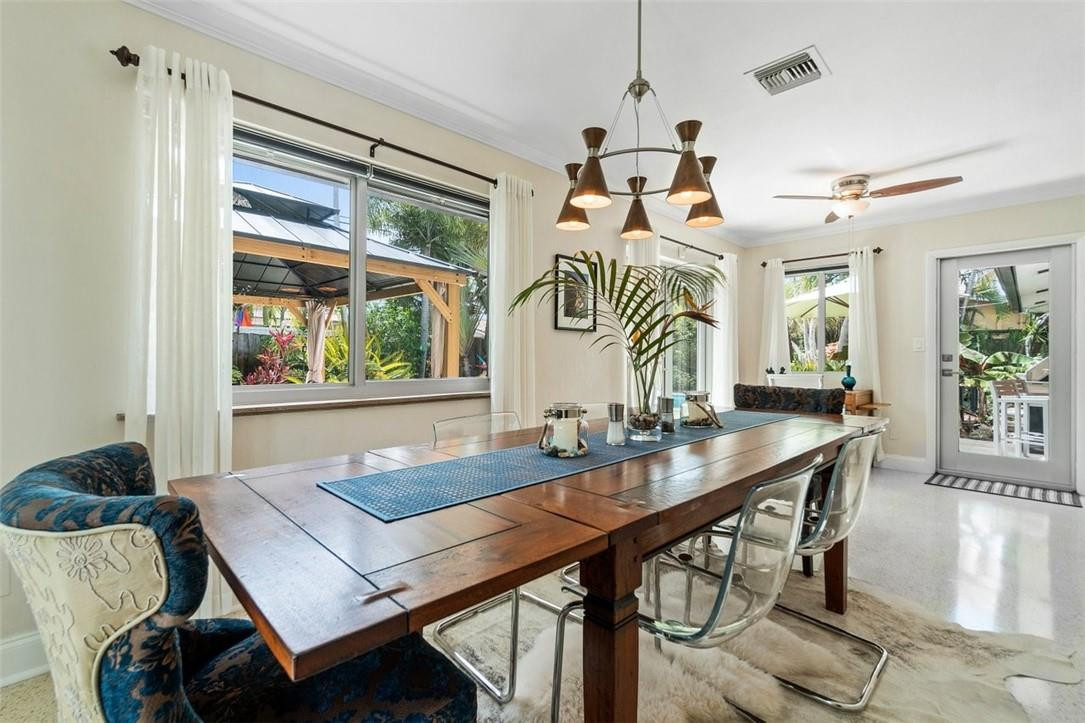 Coral Hills 37-20 B - Residential