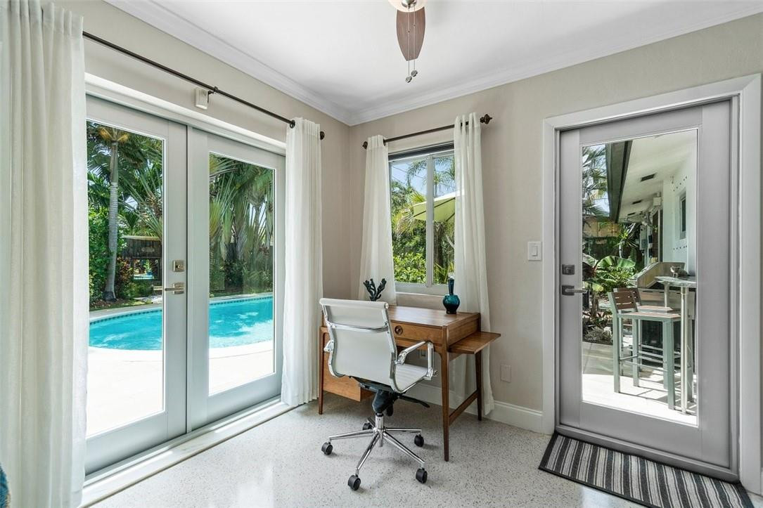 Coral Hills 37-20 B - Residential