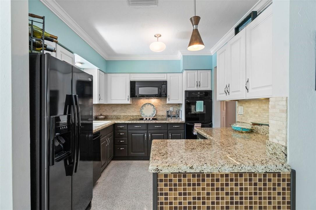 Coral Hills 37-20 B - Residential