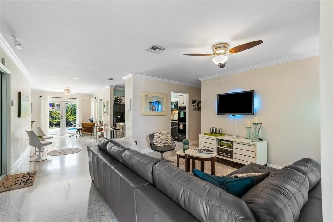 Coral Hills 37-20 B - Residential