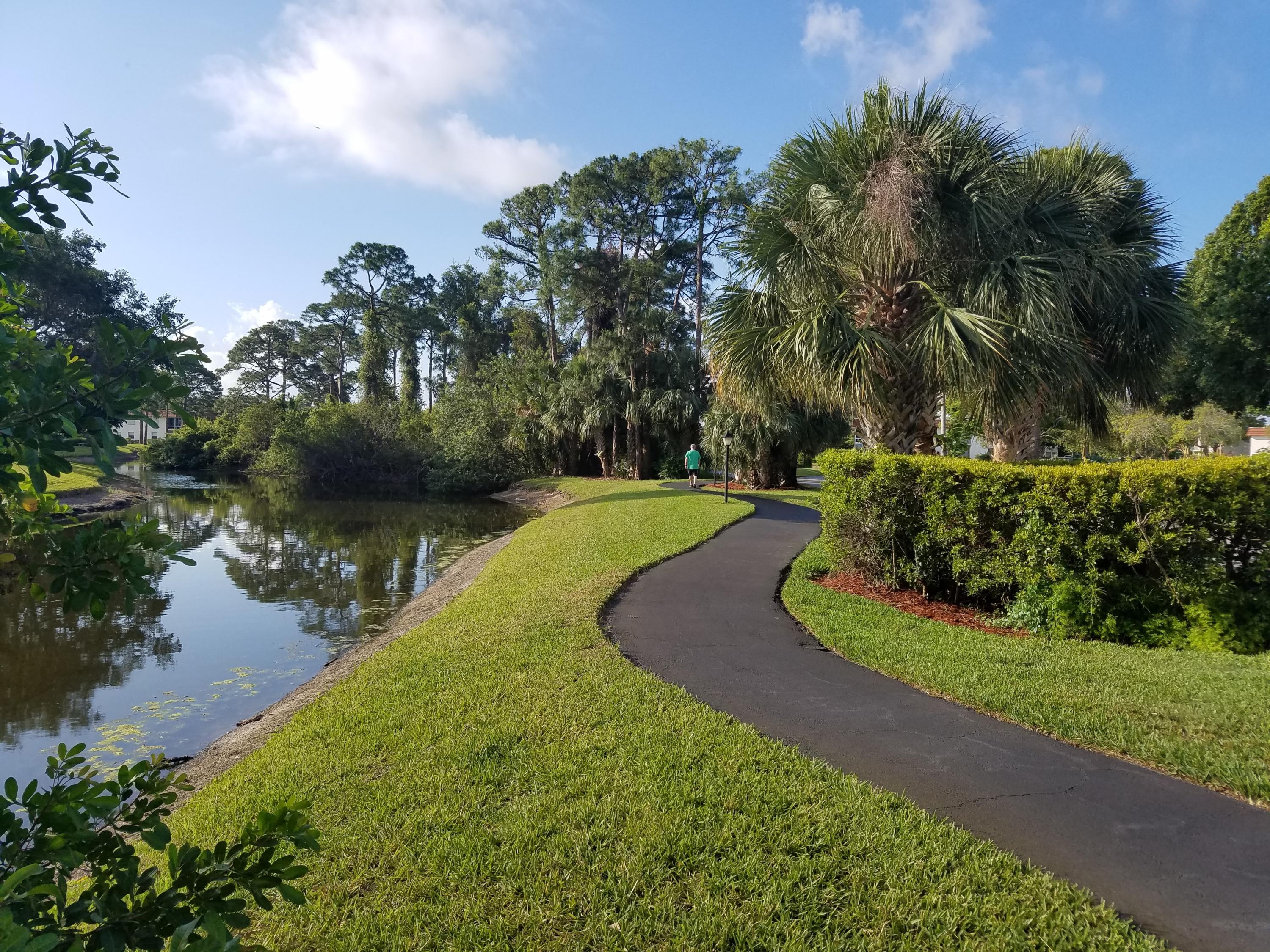 VISTA DEL LAGO CONDO - Residential