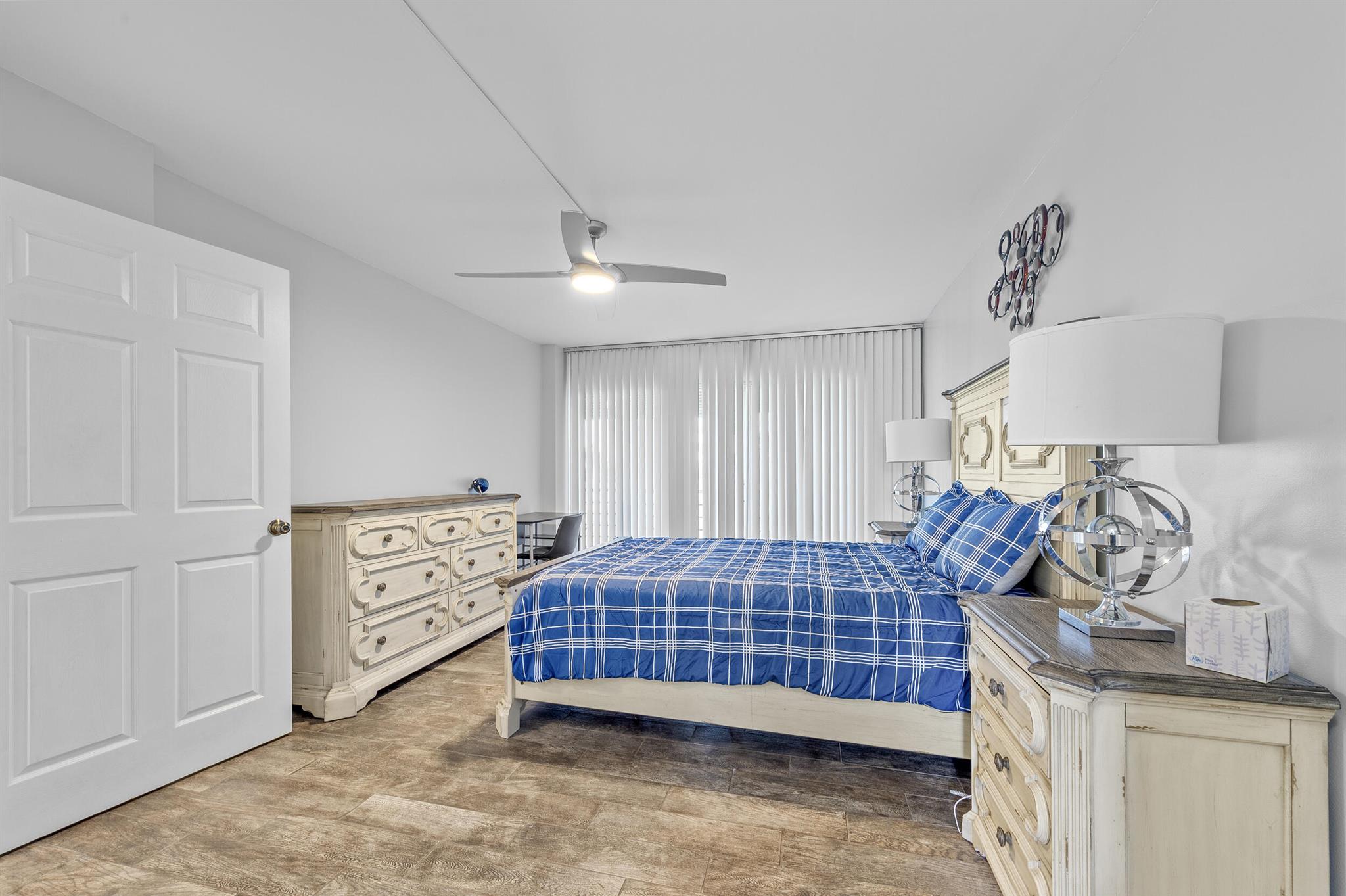 POINCIANA PLACE - Residential