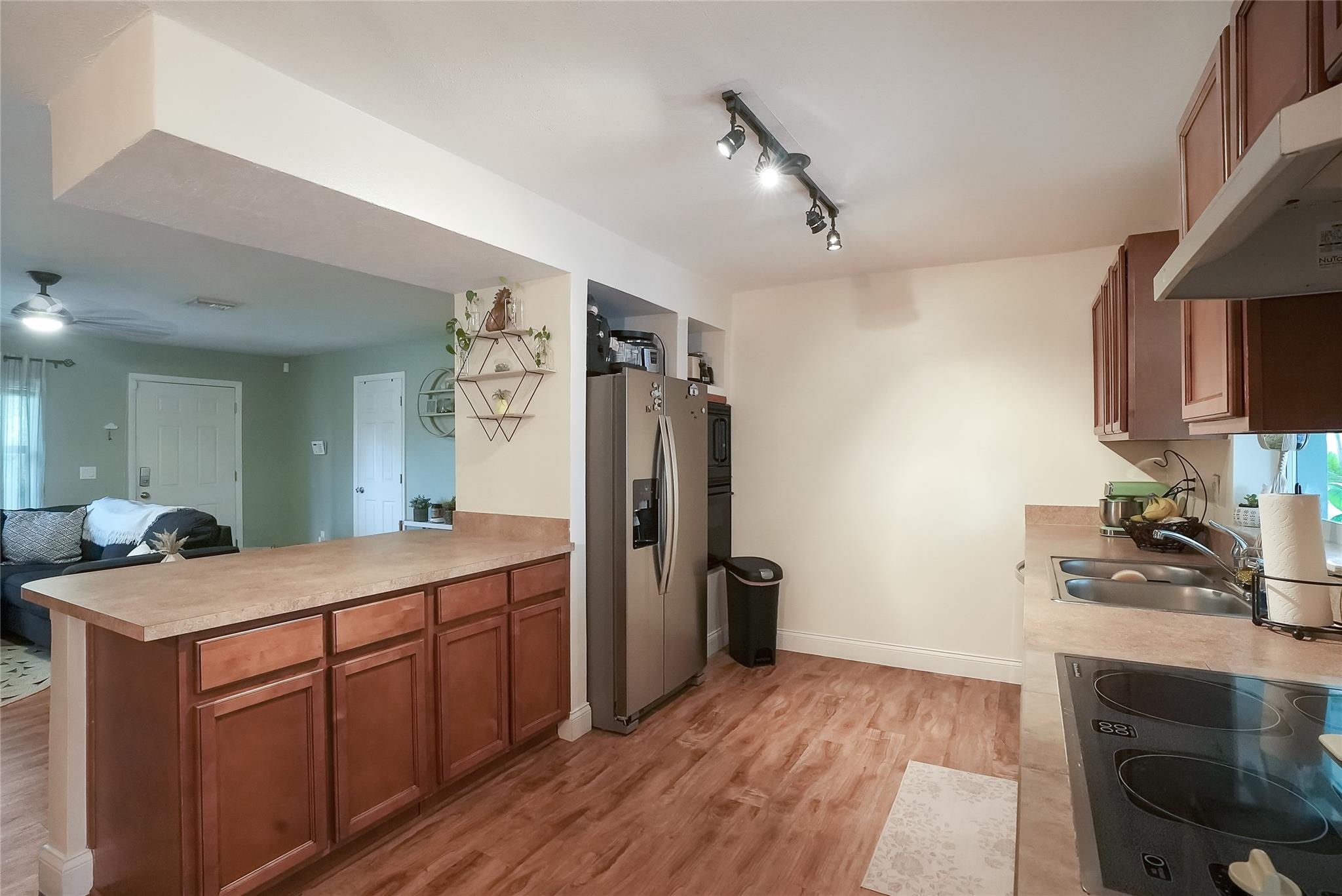 Arch Heights - Residential