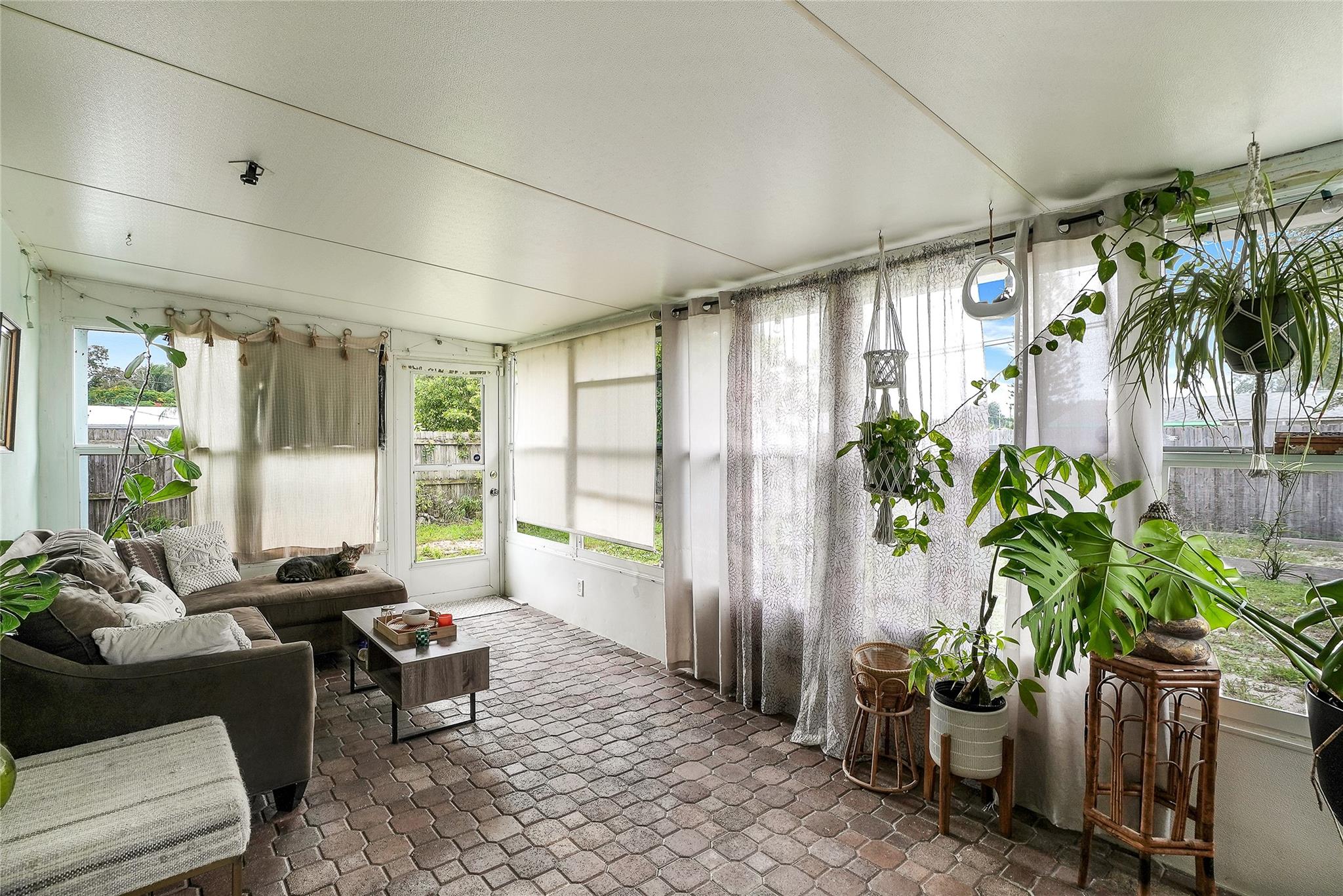 Arch Heights - Residential