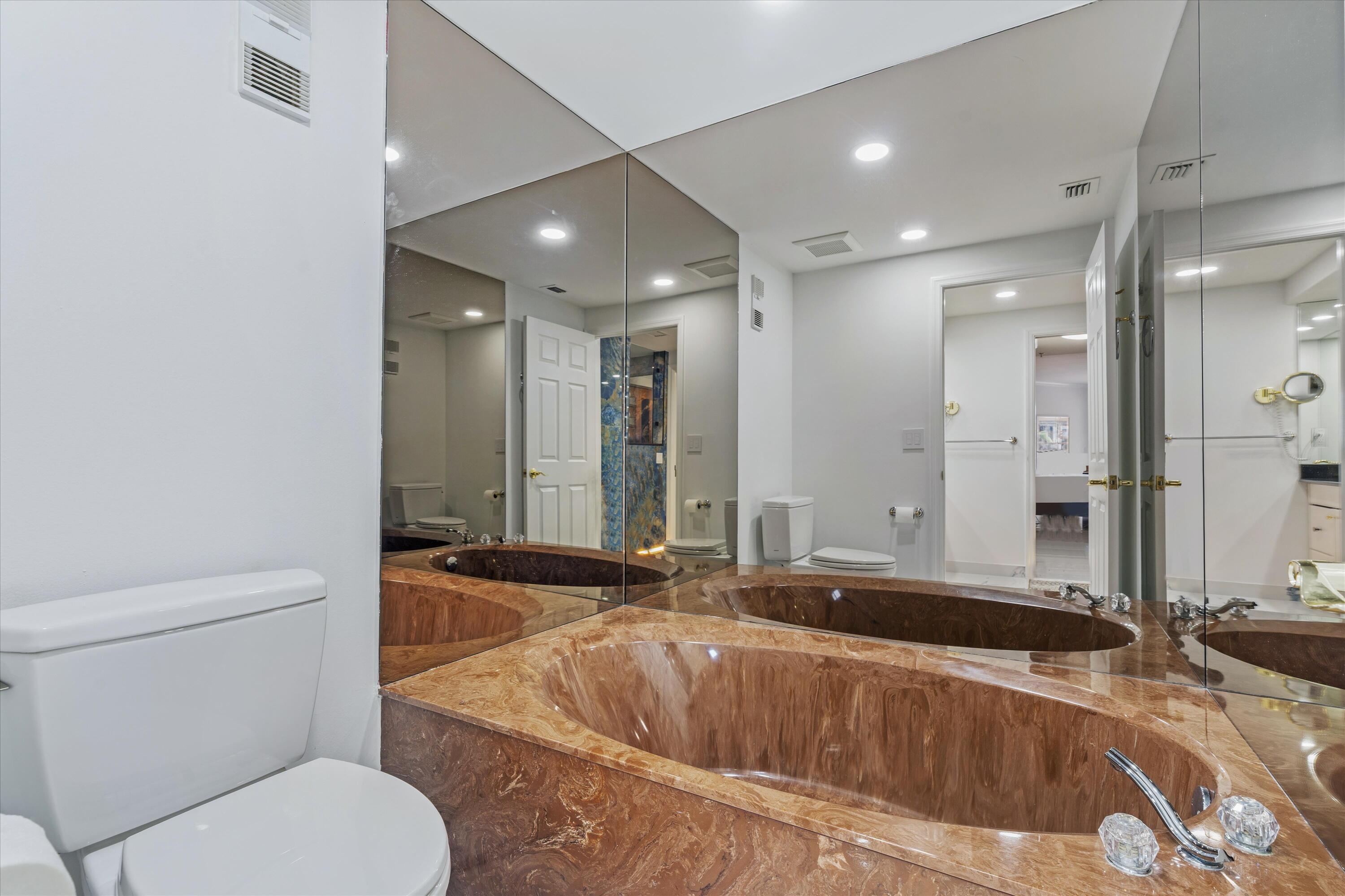 DELRAY HARBOR CLUB CONDO - Residential