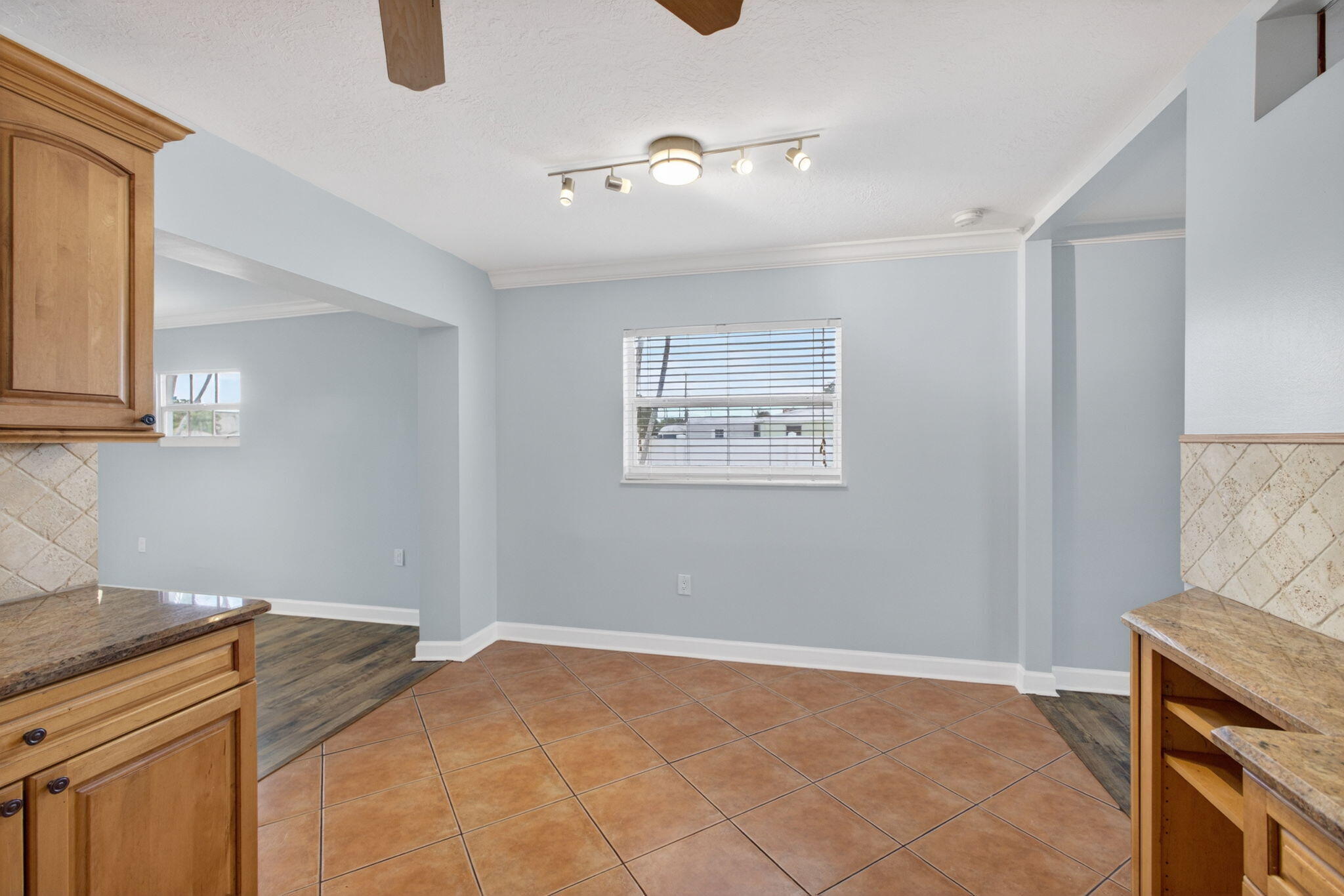 PALM BEACH SQUARE UNIT 1 - Residential