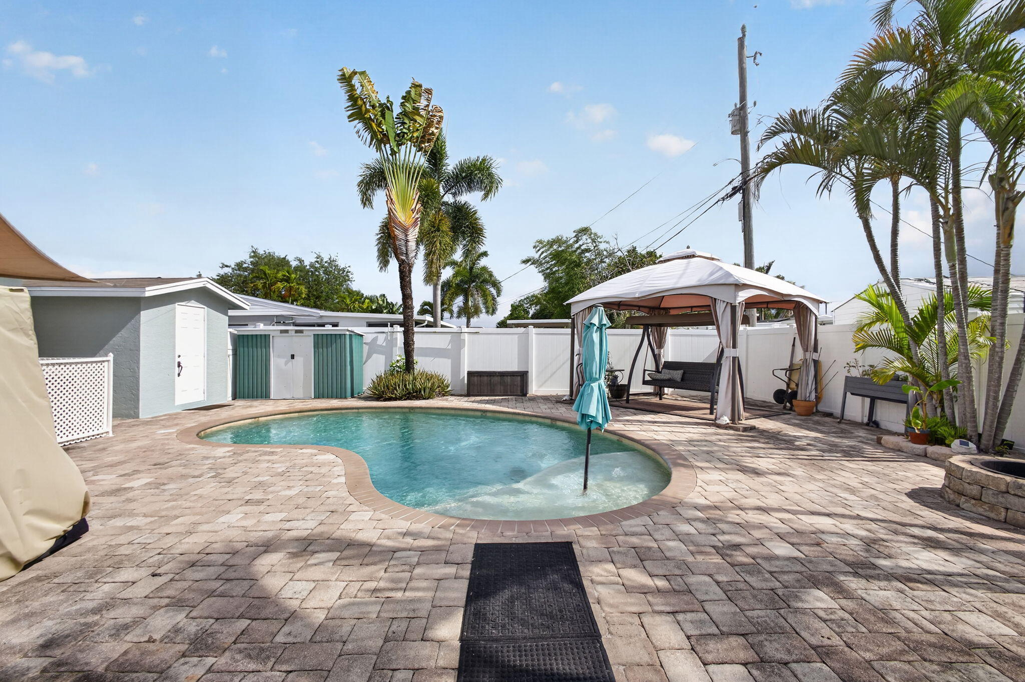 PALM BEACH SQUARE UNIT 1 - Residential