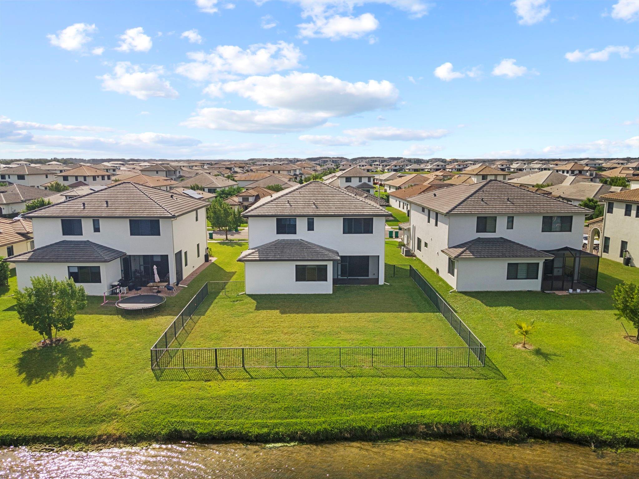 Maple Rdg/Ave Maria Ph 6b - Residential