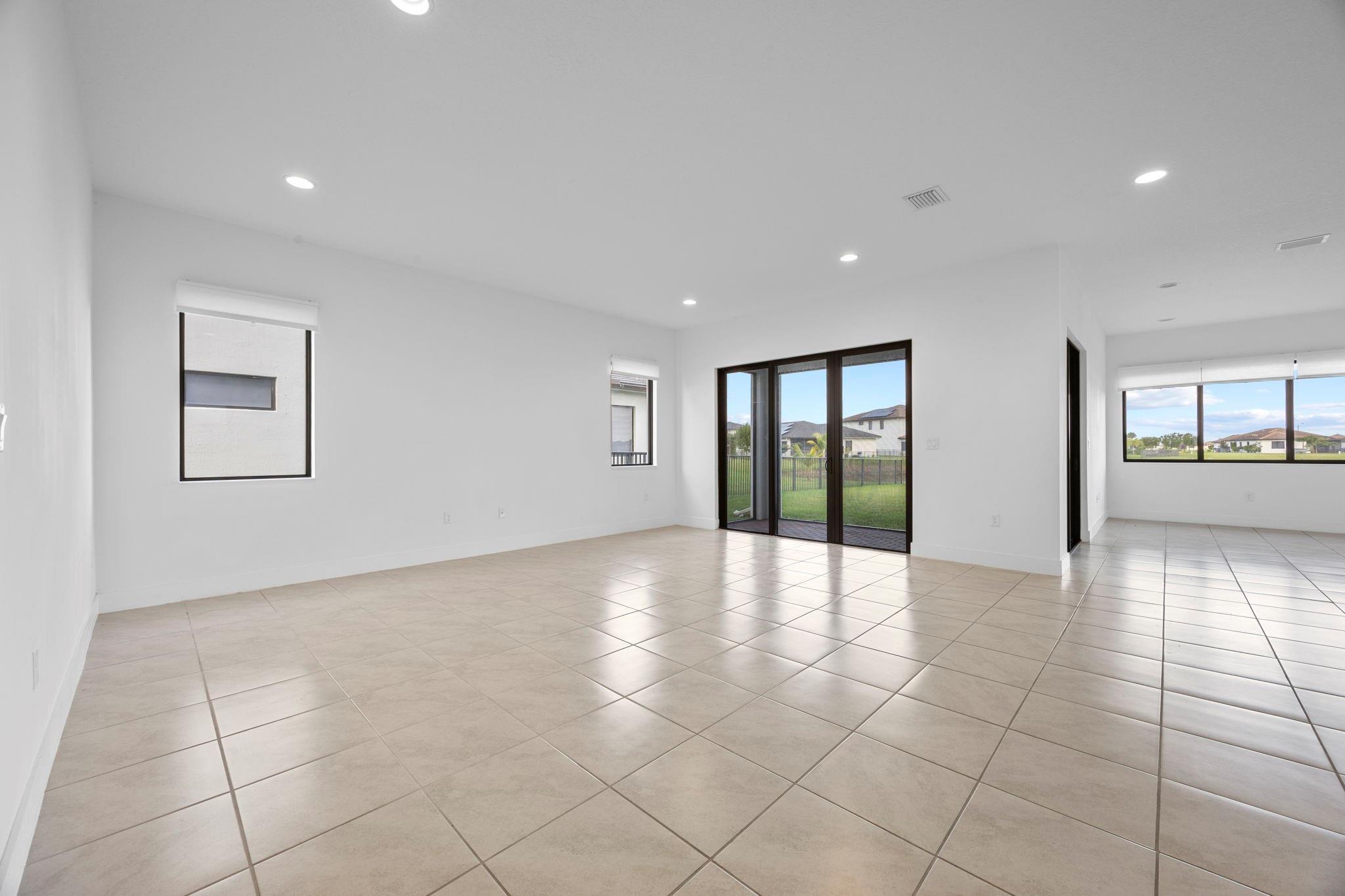 Maple Rdg/Ave Maria Ph 6b - Residential