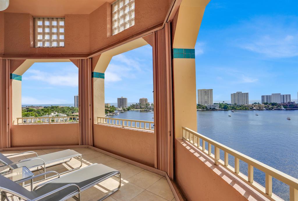 MIZNER TOWER - Residential