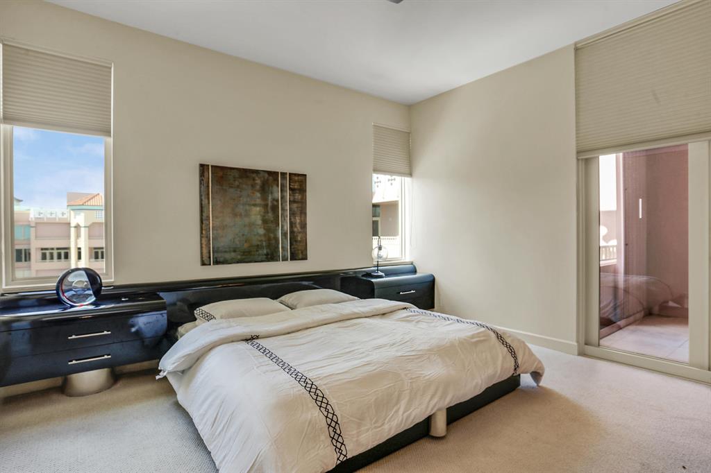 MIZNER TOWER - Residential