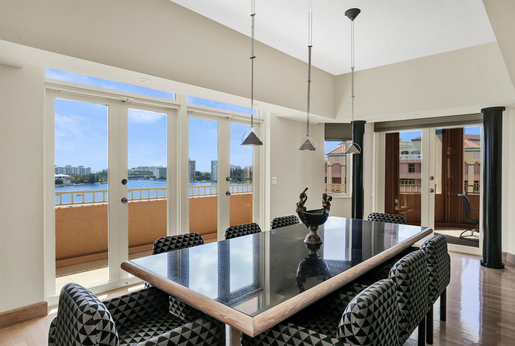 MIZNER TOWER - Residential