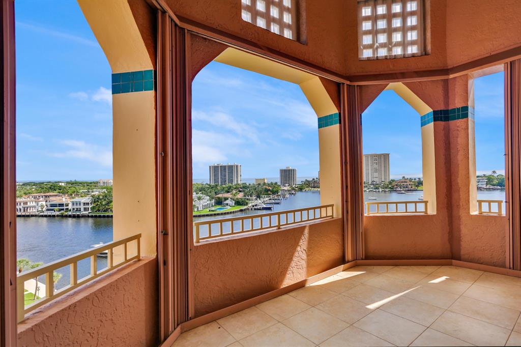 MIZNER TOWER - Residential