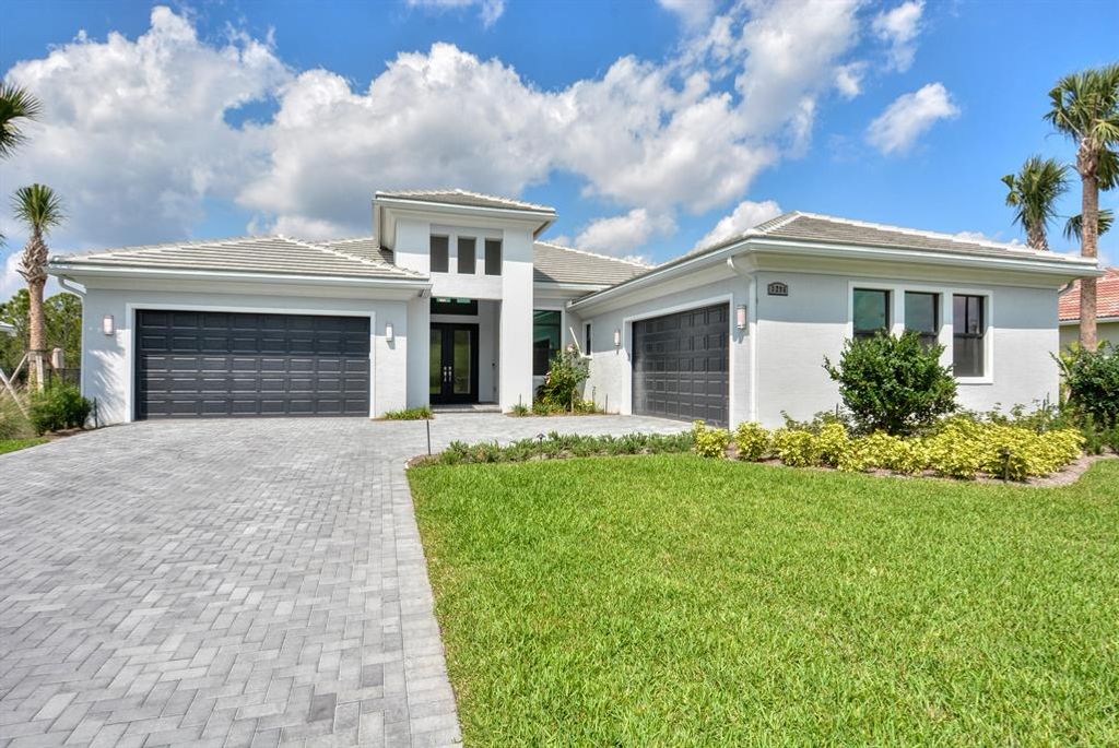 Photo of 3296 SW Flowerdew Court, Palm City, FL 34990 (MLS # R10873759)