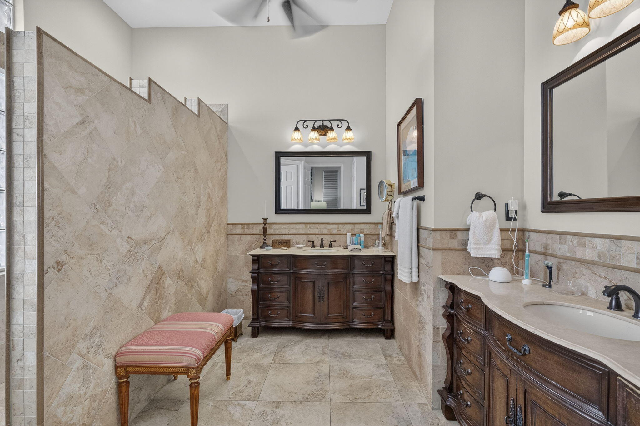 ABERDEEN 25 - Residential