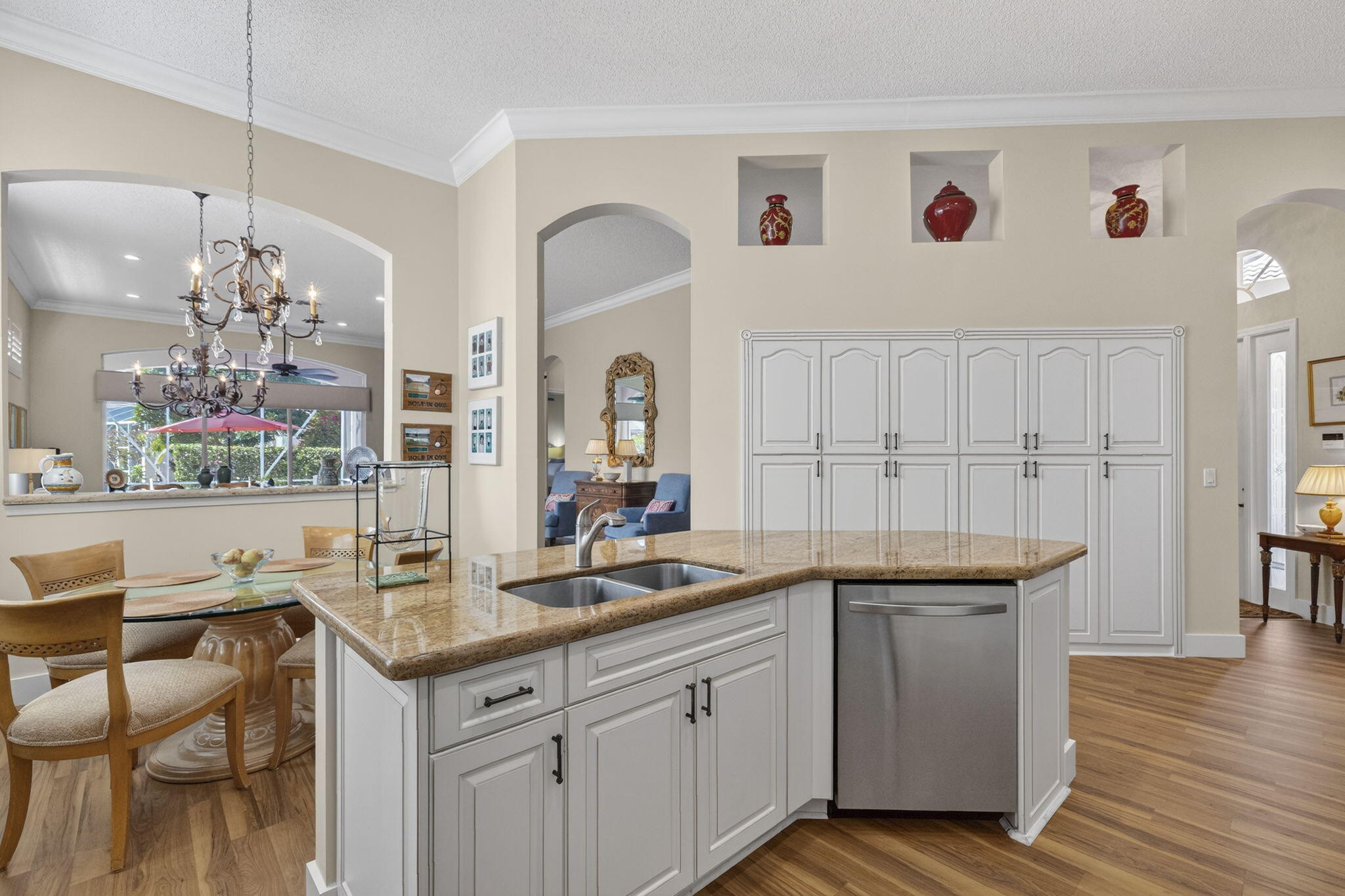 ABERDEEN 25 - Residential